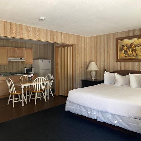 אסטס פארק Saddle & Surrey Motel חדר תמונה