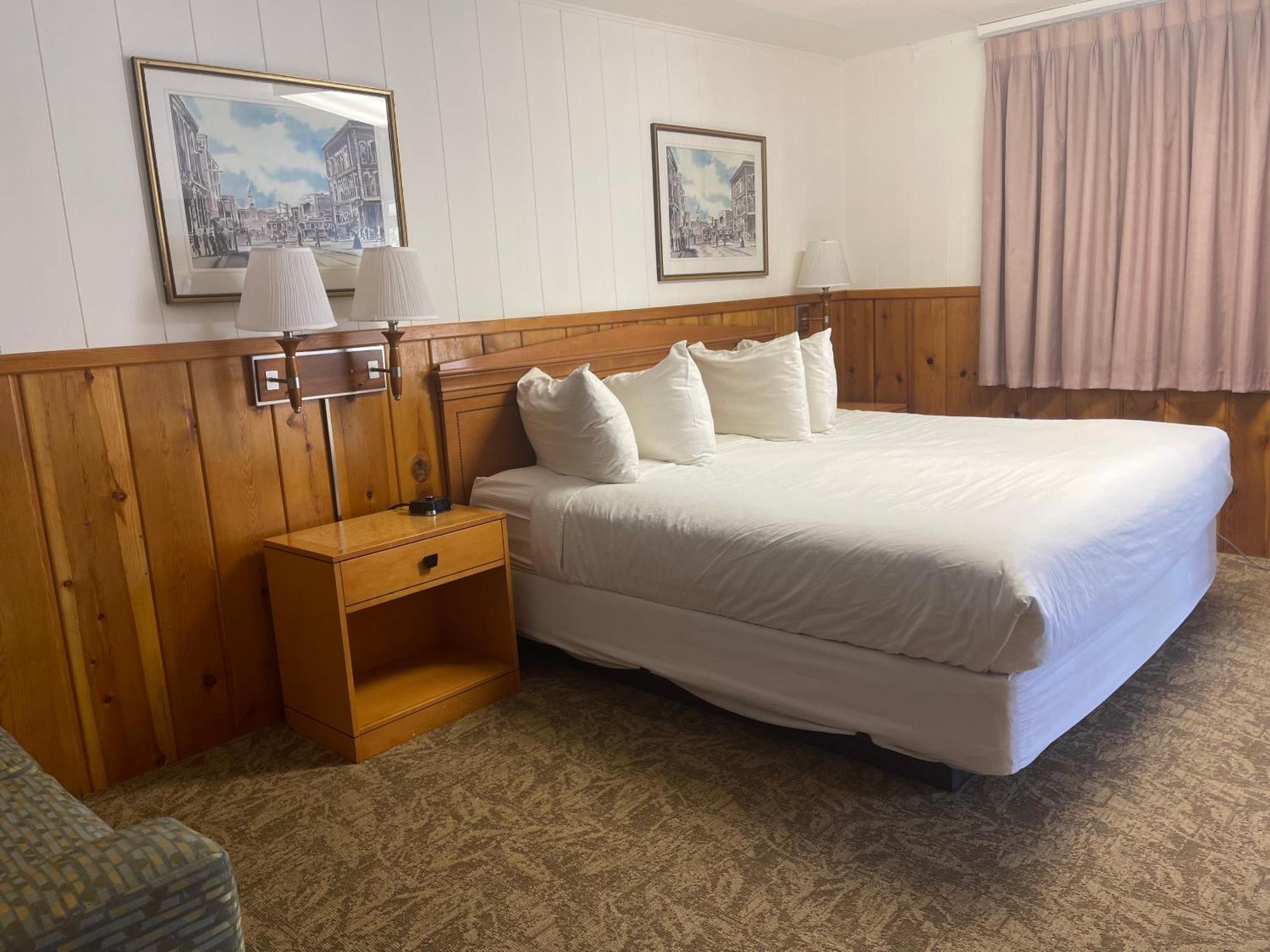 אסטס פארק Saddle & Surrey Motel חדר תמונה