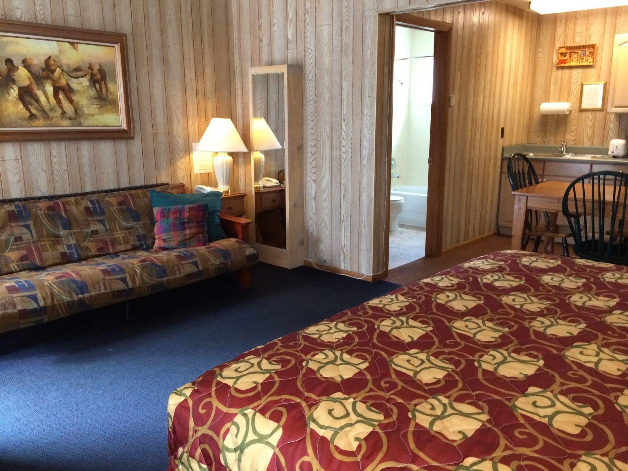 אסטס פארק Saddle & Surrey Motel מראה חיצוני תמונה